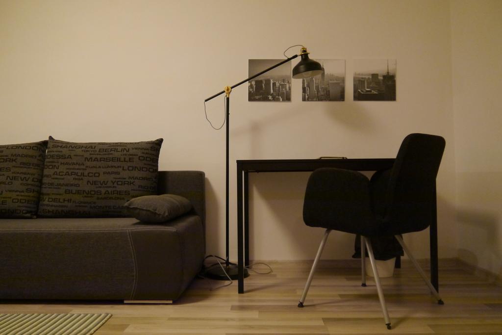 Urban Nest Dorobanti Apartment บูคาเรสต์ ภายนอก รูปภาพ